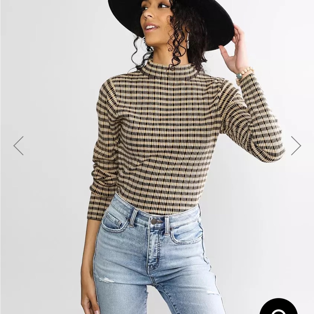 NWT Mystree Women’s Plaid Ribbed Sweater